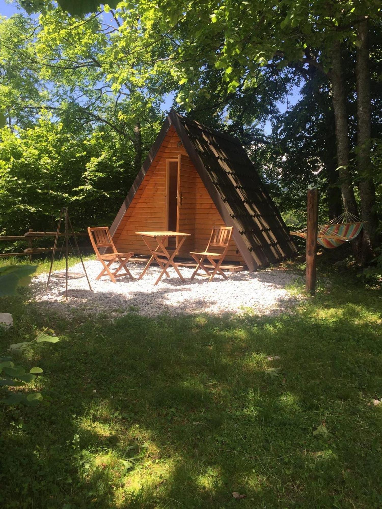 Glamping Krn Hotell Kobarid Exteriör bild